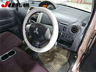 MITSUBISHI TOPPO 2010