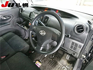 DAIHATSU TANTO 2010
