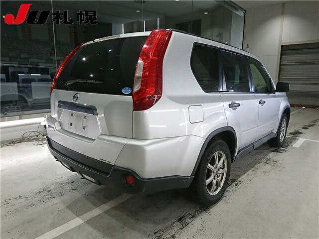 NISSAN X-TRAIL 2013