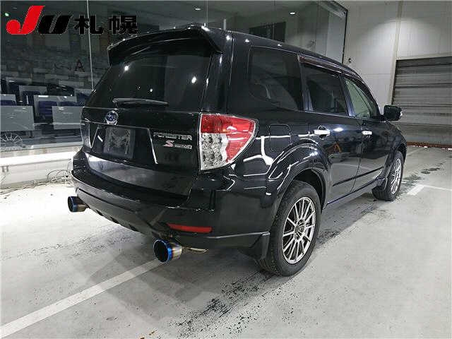 SUBARU FORESTER 2011