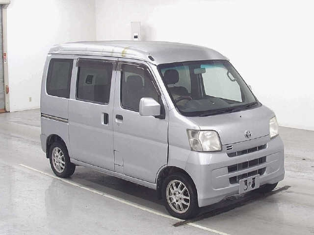 TOYOTA PIXIS VAN 2013