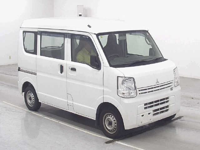 MITSUBISHI MINICAB VAN 2019