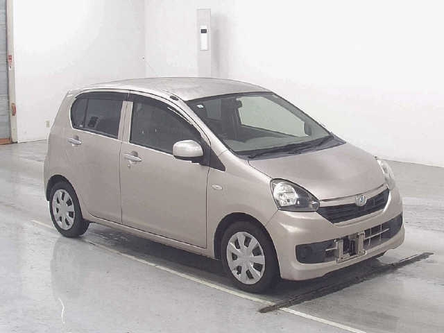 DAIHATSU MIRA E S 2015