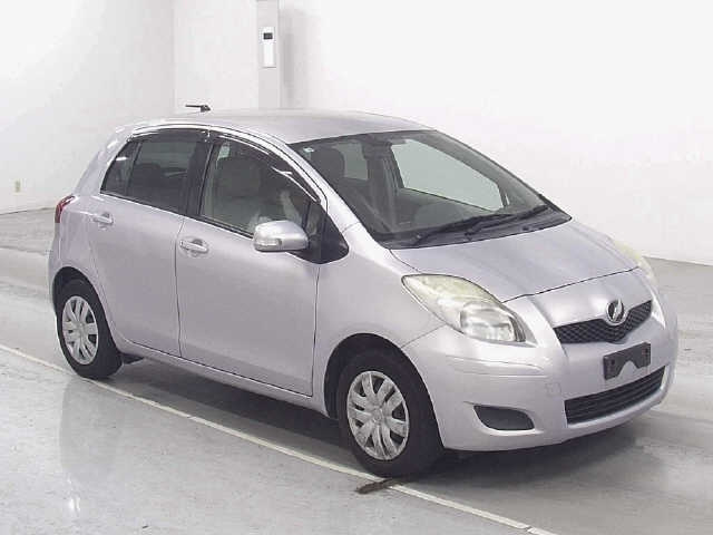 TOYOTA VITZ 2009