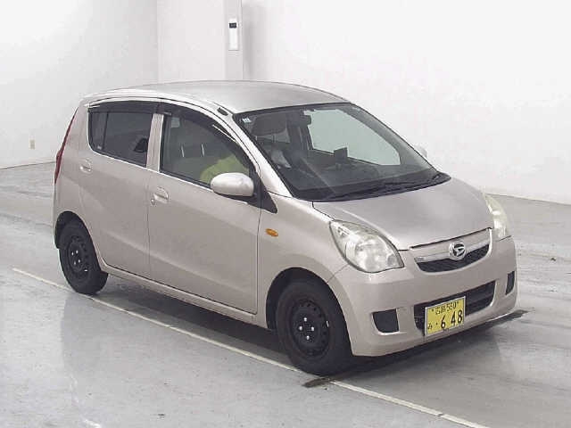 DAIHATSU MIRA 2011