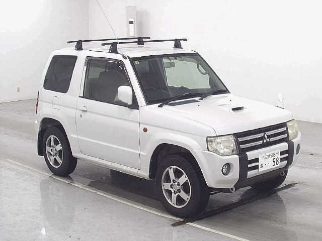 MITSUBISHI PAJERO MINI 2012