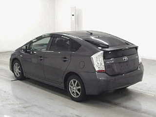 TOYOTA PRIUS 2011