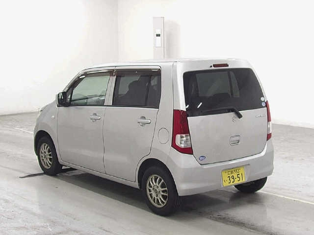 SUZUKI WAGON R 2011