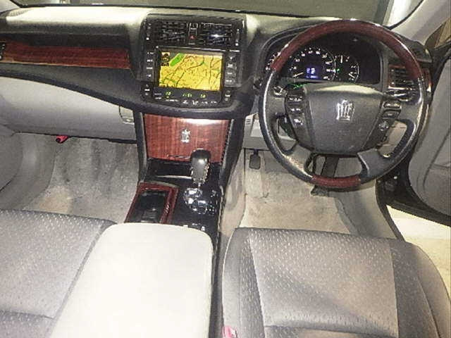 TOYOTA CROWN 2008