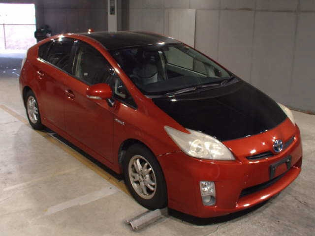 TOYOTA PRIUS 2011
