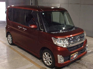 DAIHATSU TANTO 2014