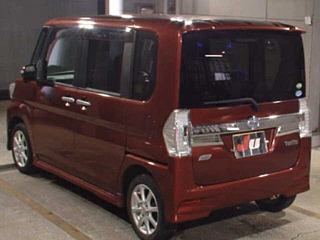 DAIHATSU TANTO 2014
