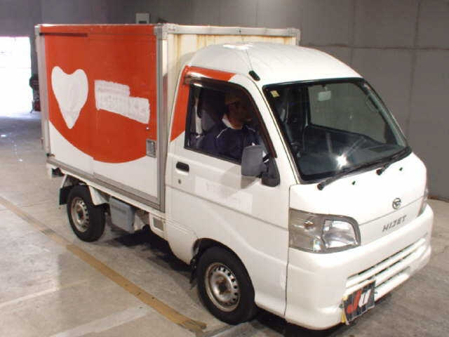 DAIHATSU HIJET TRUCK 2013