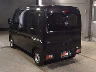 Заказать DAIHATSU HIJET VAN