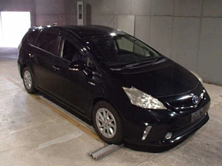 Заказать TOYOTA PRIUS ALPHA