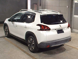 Заказать PEUGEOT 2008