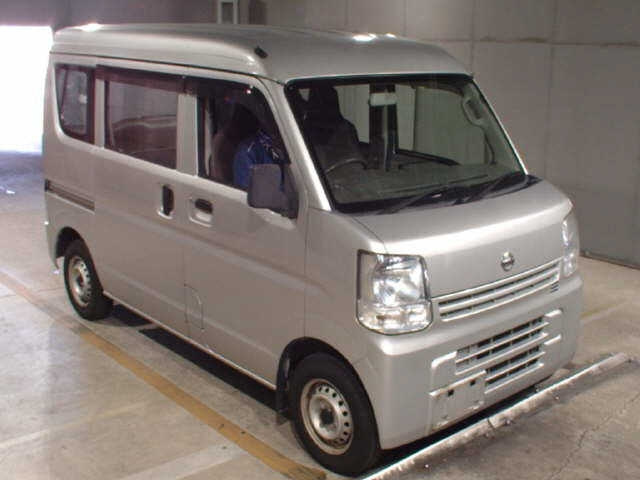 NISSAN CLIPPER VAN 2015