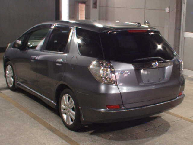 HONDA FIT SHUTTLE 2013