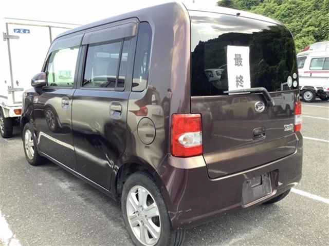 DAIHATSU MOVE CONTE 2011