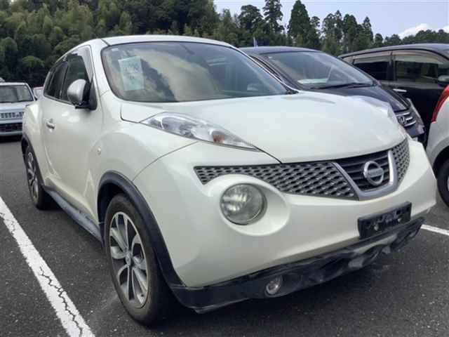 NISSAN JUKE 2013