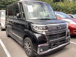 DAIHATSU TANTO 2018