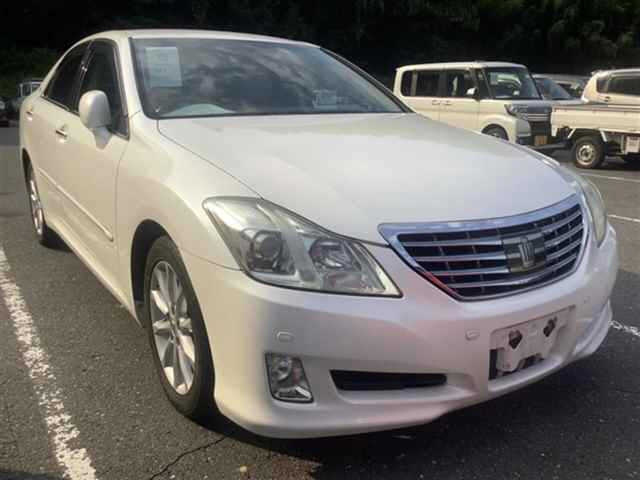 TOYOTA CROWN 2009