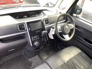 DAIHATSU TANTO 2018