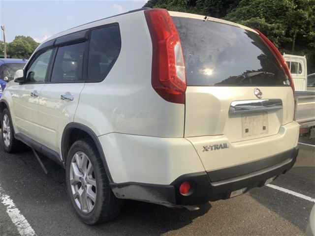 NISSAN X-TRAIL 2013