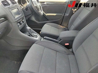 VOLKSWAGEN GOLF 2012