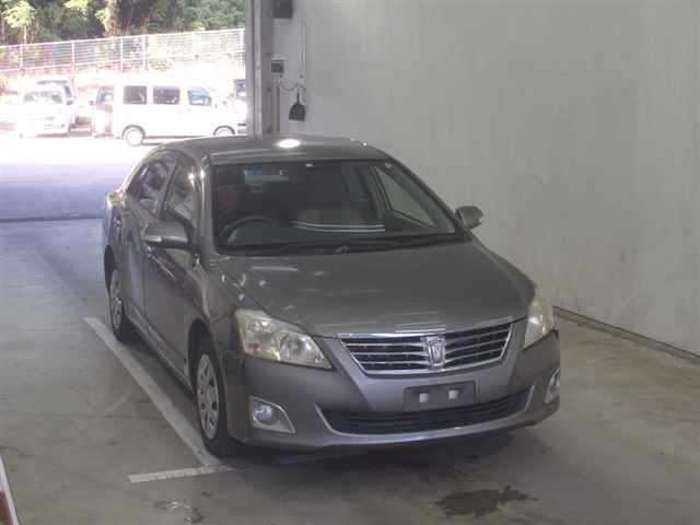 TOYOTA PREMIO 2010