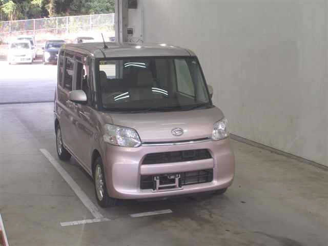 DAIHATSU TANTO 2014