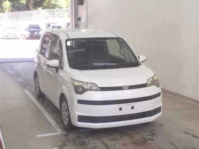 TOYOTA SPADE 2012