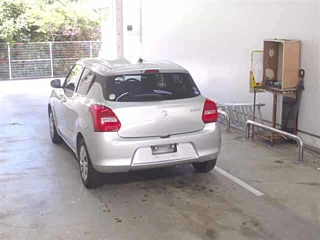 SUZUKI SWIFT 2017