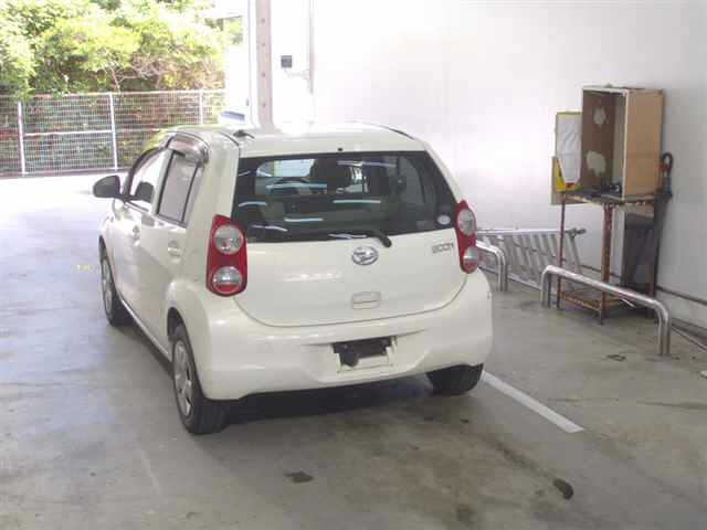 DAIHATSU BOON 2010