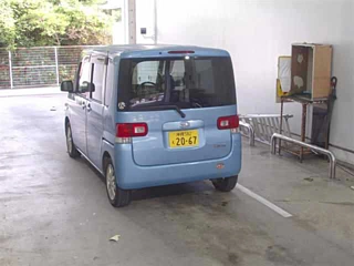 DAIHATSU TANTO 2008