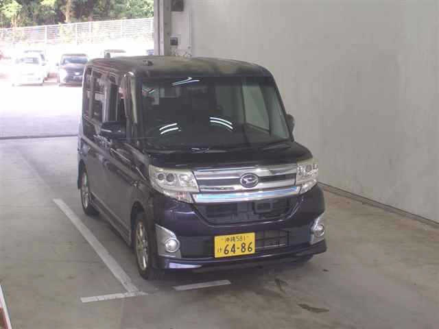 DAIHATSU TANTO 2014