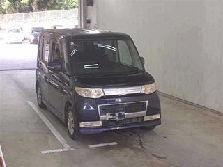 DAIHATSU TANTO 2009