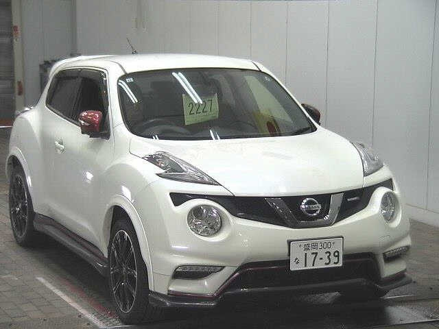 NISSAN JUKE 2017