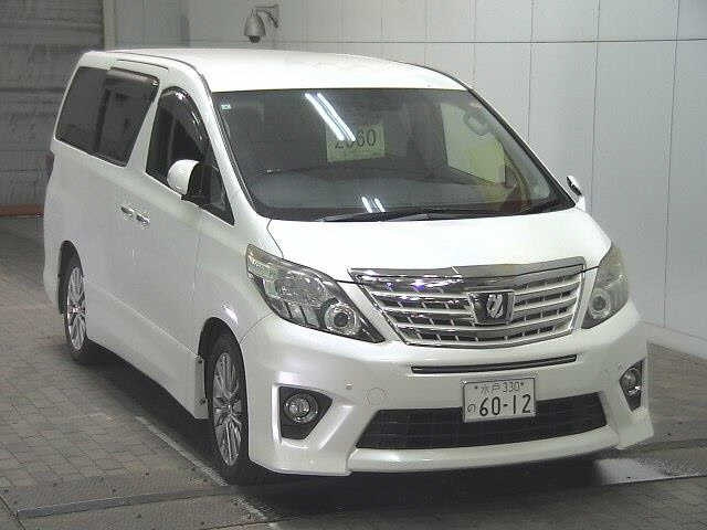 TOYOTA ALPHARD 2013