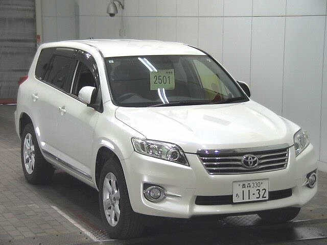 TOYOTA VANGUARD 2013