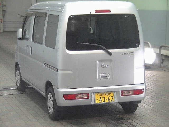 DAIHATSU HIJET VAN 2016