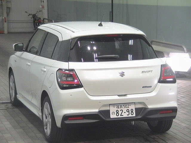 SUZUKI SWIFT 2024