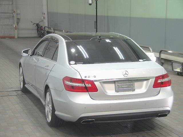 MERCEDES BENZ E CLASS 2012