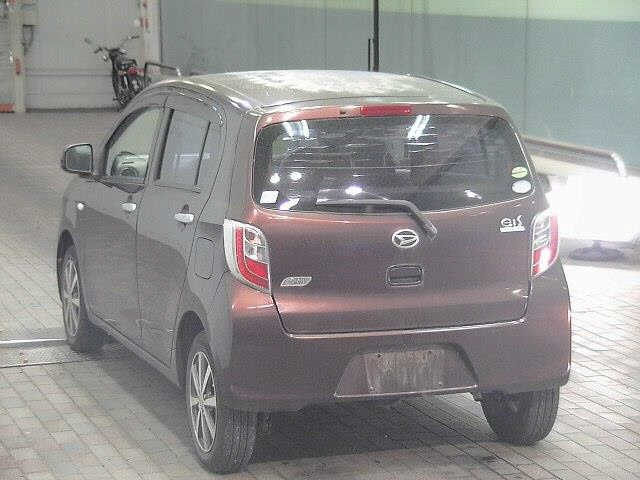 DAIHATSU MIRA E S 2012