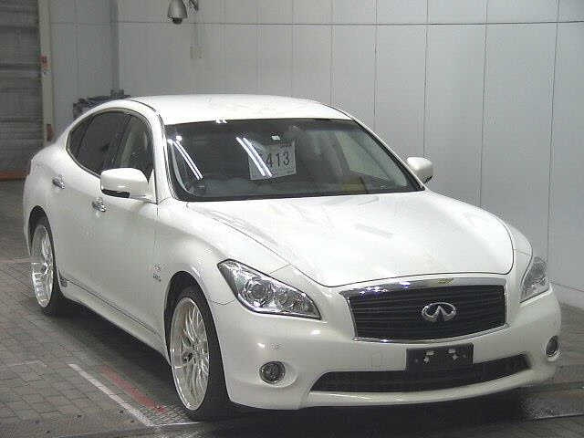 NISSAN FUGA 2011