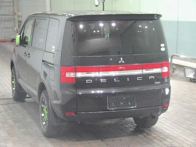 MITSUBISHI DELICA D5 2018