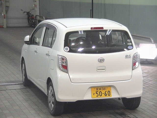 DAIHATSU MIRA E S 2015