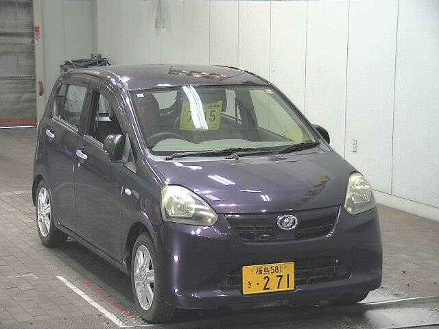 DAIHATSU MIRA E S 2013