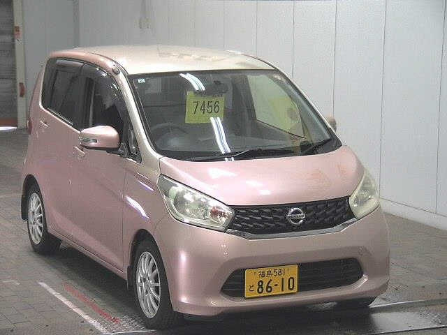 NISSAN DAYZ 2013