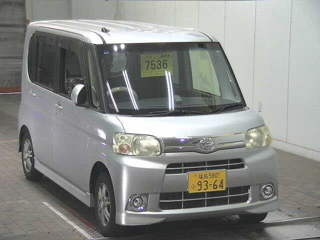 DAIHATSU TANTO 2013